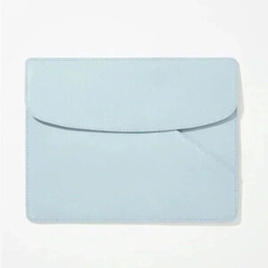 THE TABLET SLEEVE PEBBLE Clutch Flap Bag